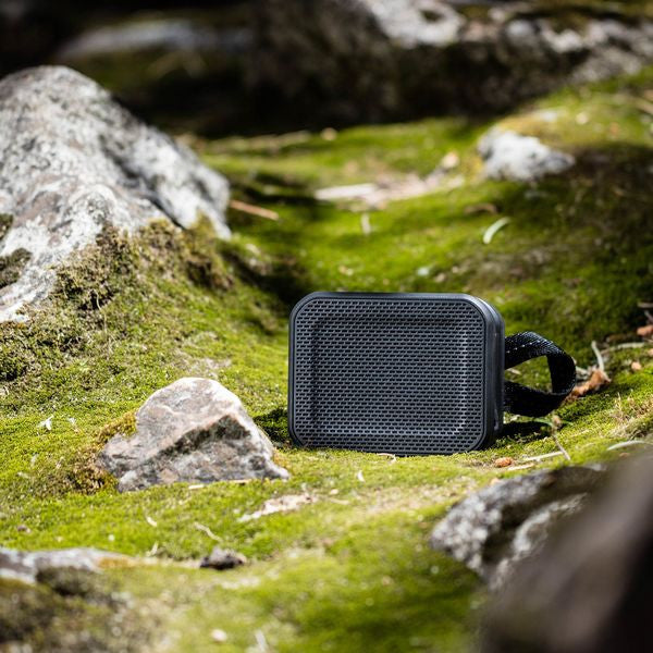 Skullcandy - Barricade Waterproof Bluetooth Speaker